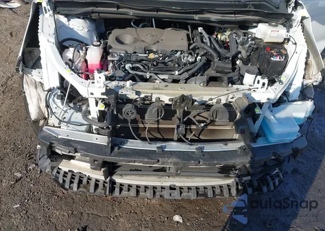 2022 Toyota Sienna Xle z USA, uszkodzony, nr VIN 5TDJRKEC2NS101604